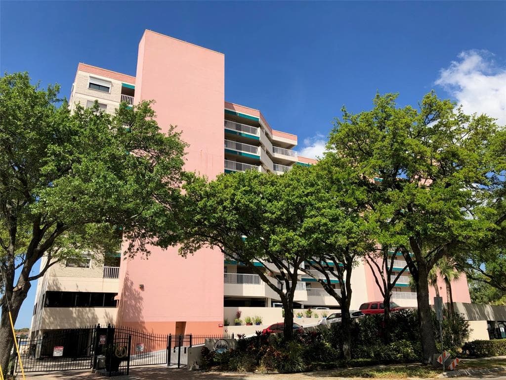 2 ADALIA AVENUE UNIT 703 TAMPA, FL 33606