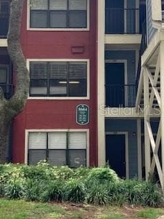 8664 MOLOKAI COURT UNIT 103 TAMPA, FL 33614