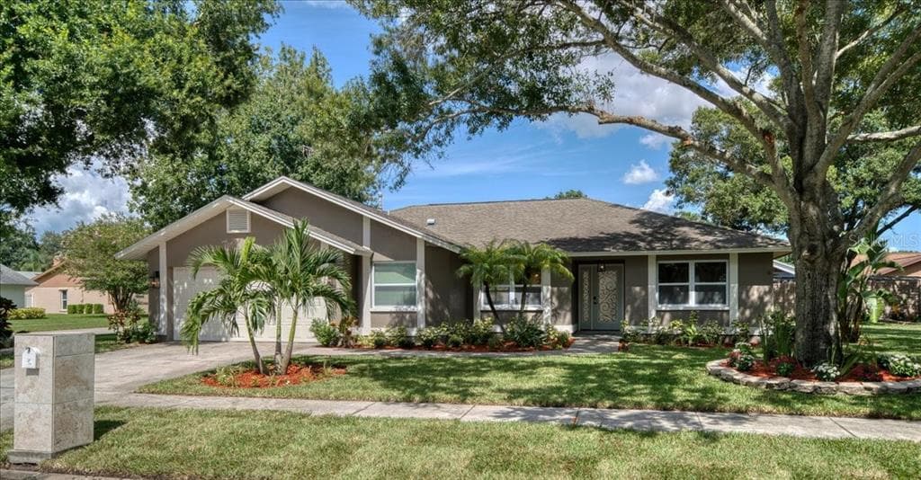 12469 93RD WAY LARGO, FL 33773