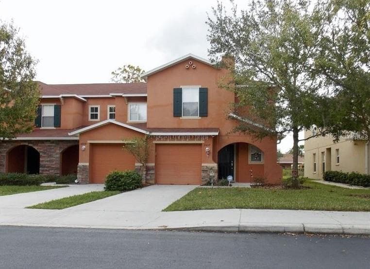 10837 KENSINGTON PARK AVENUE RIVERVIEW, FL 33578