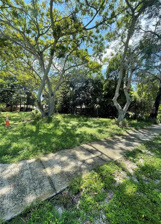 3RD AVENUE S ST PETERSBURG, FL 33707