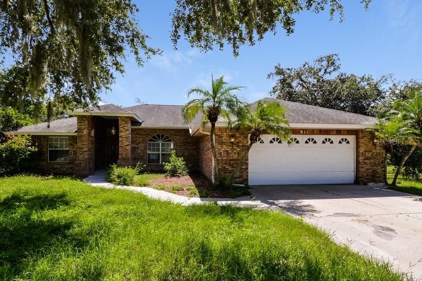 811 133RD STREET E BRADENTON, FL 34212