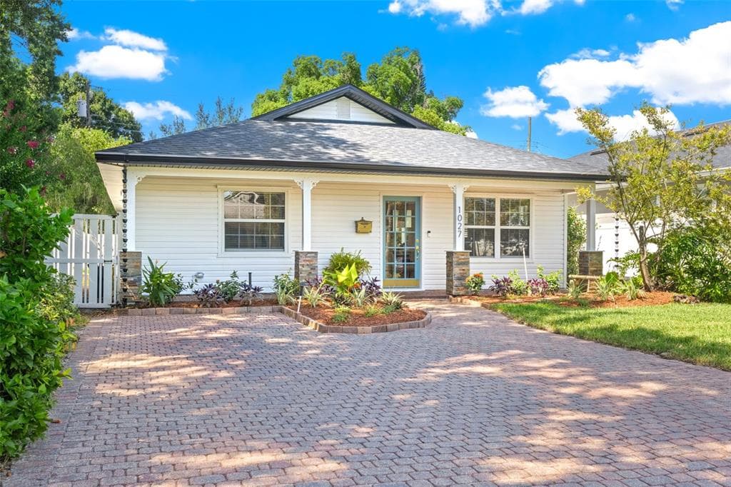 1027 48TH AVENUE N ST PETERSBURG, FL 33703