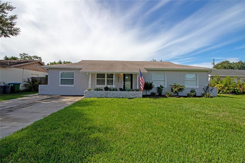 9098 BRYAN DAIRY ROAD SEMINOLE, FL 33777
