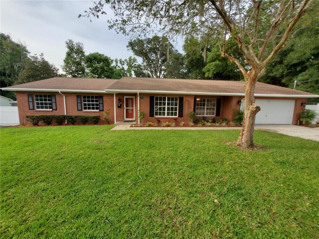 37045 MCMINN AVENUE DADE CITY, FL 33525