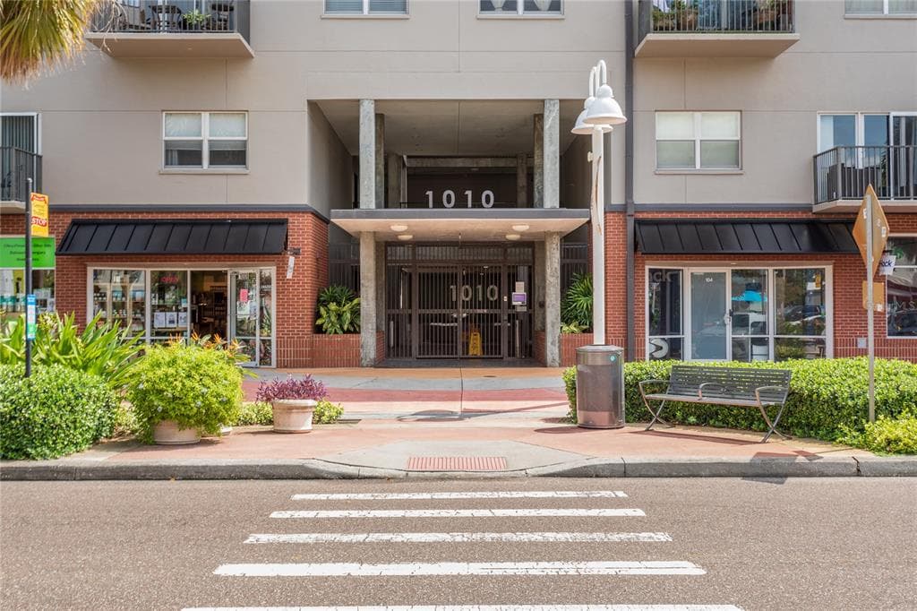1010 CENTRAL AVENUE UNIT 414 ST PETERSBURG, FL 33705