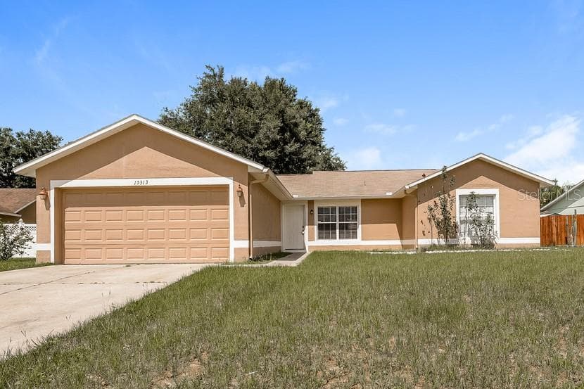 15313 PETRUS LANE CLERMONT, FL 34714