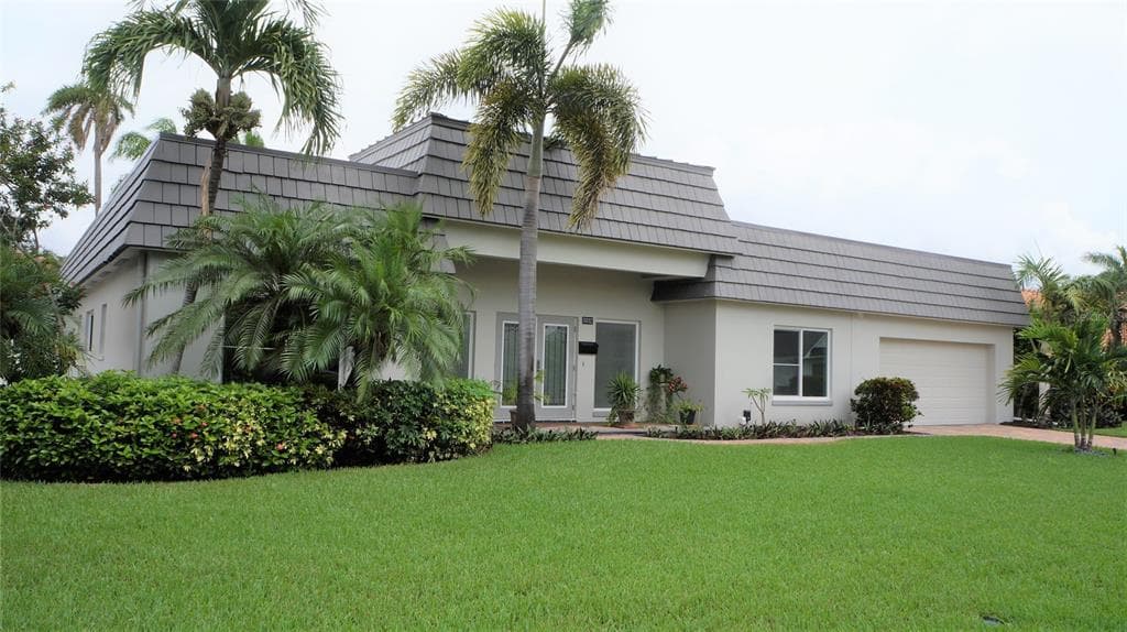 5932 LEELAND STREET S ST PETERSBURG, FL 33715