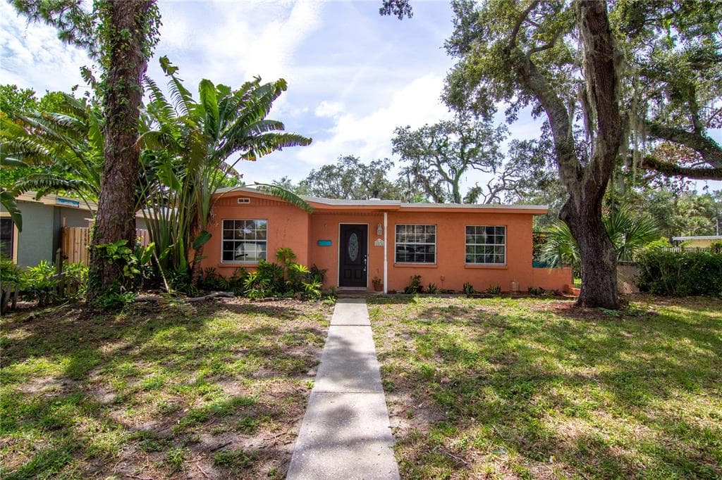 2874 50TH AVENUE S ST PETERSBURG, FL 33712