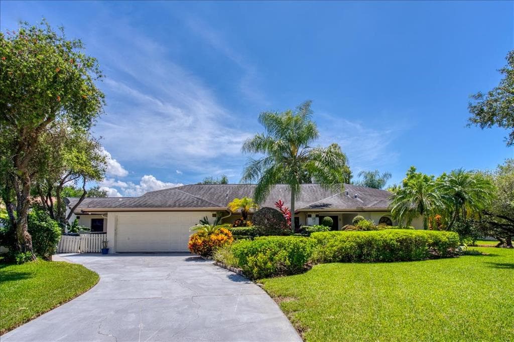 1000 CHATHAM COURT SAFETY HARBOR, FL 34695