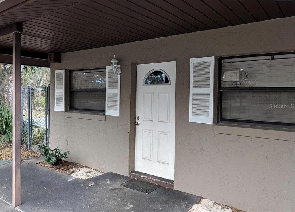 121 NW CRYSTAL STREET CRYSTAL RIVER, FL 34428