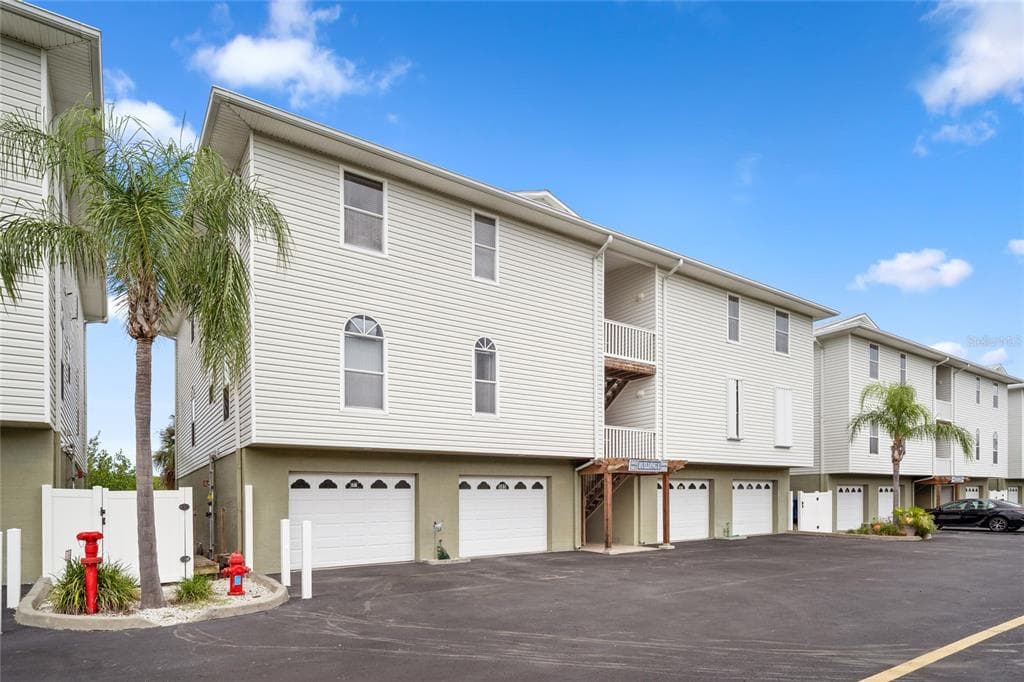 19829 GULF BOULEVARD UNIT 503 INDIAN SHORES, FL 33785
