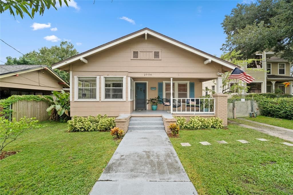 2904 N DECATUR AVENUE TAMPA, FL 33602