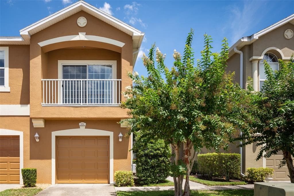8854 MOONLIT MEADOWS LOOP RIVERVIEW, FL 33578