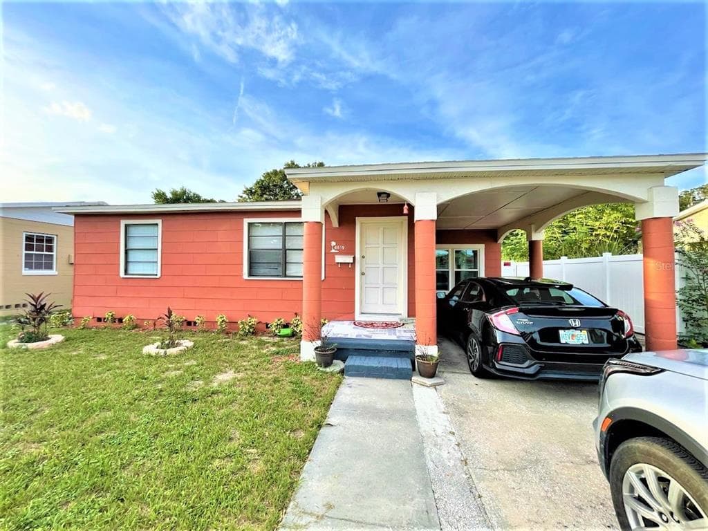 4619 22ND AVENUE N ST PETERSBURG, FL 33713