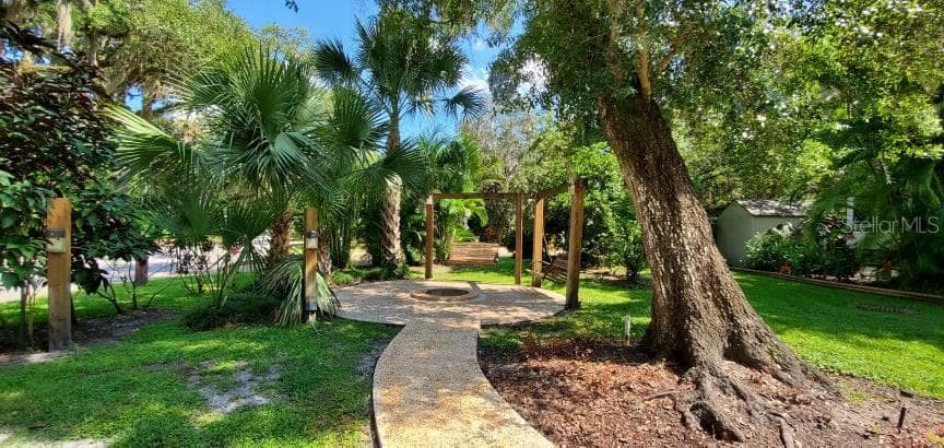 322 GATOR ALLEY LAKE WALES, FL 33898