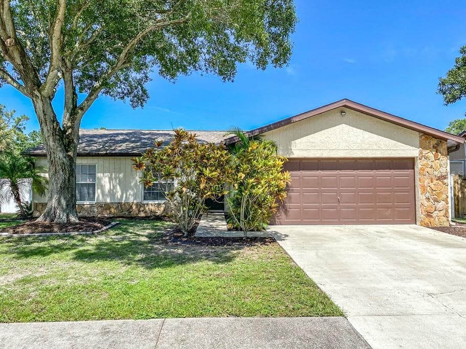 12905 TALLOWOOD COURT RIVERVIEW, FL 33579