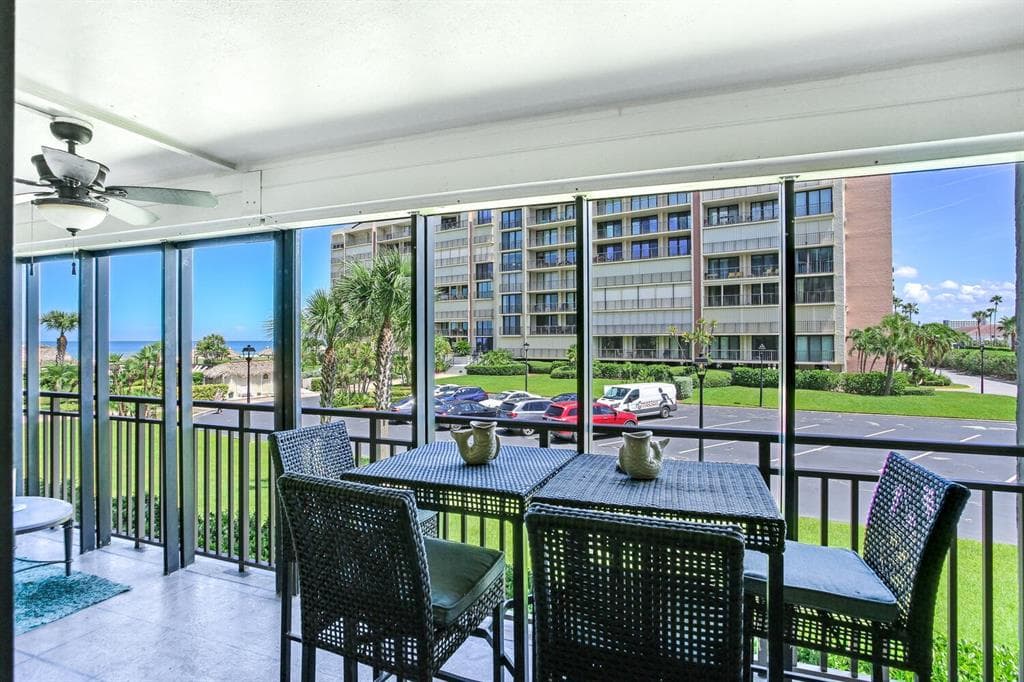 1430 GULF BOULEVARD UNIT 103 CLEARWATER, FL 33767