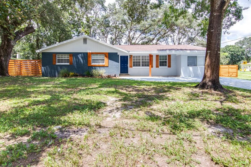 4912 E 97TH AVENUE TAMPA, FL 33617