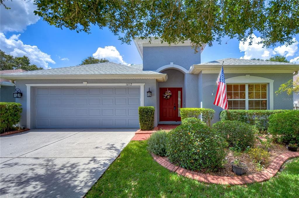 1612 EMERALD HILL WAY VALRICO, FL 33594
