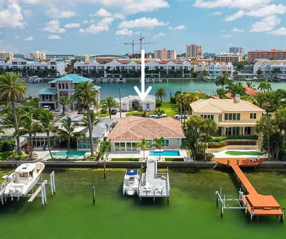150 DEVON DRIVE CLEARWATER, FL 33767