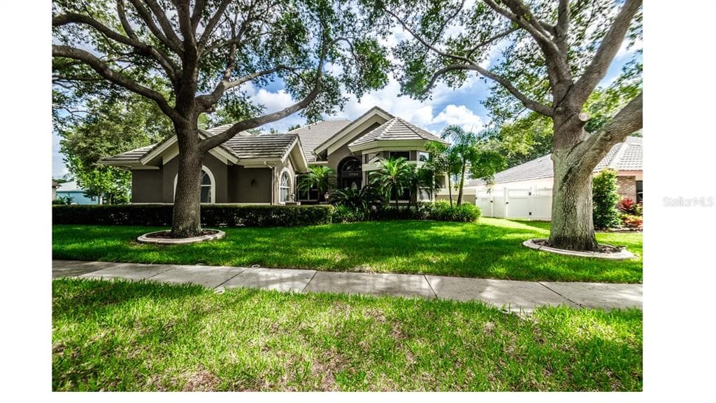 1749 PAINTED BUNTING CIRCLE PALM HARBOR, FL 34683