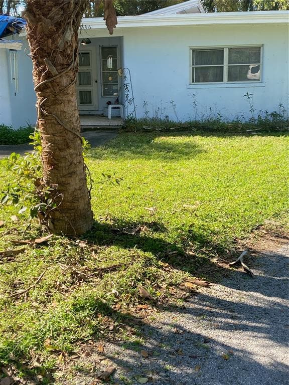 6946 BOUGAINVILLA AVENUE S ST PETERSBURG, FL 33707