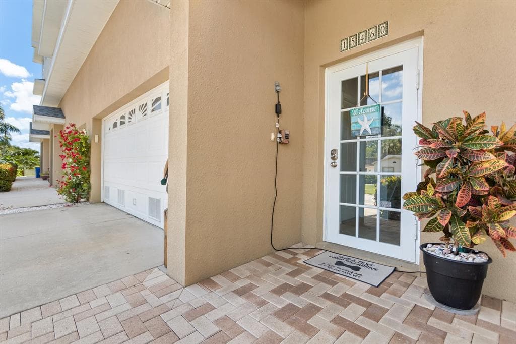 15460 1ST STREET E UNIT 13