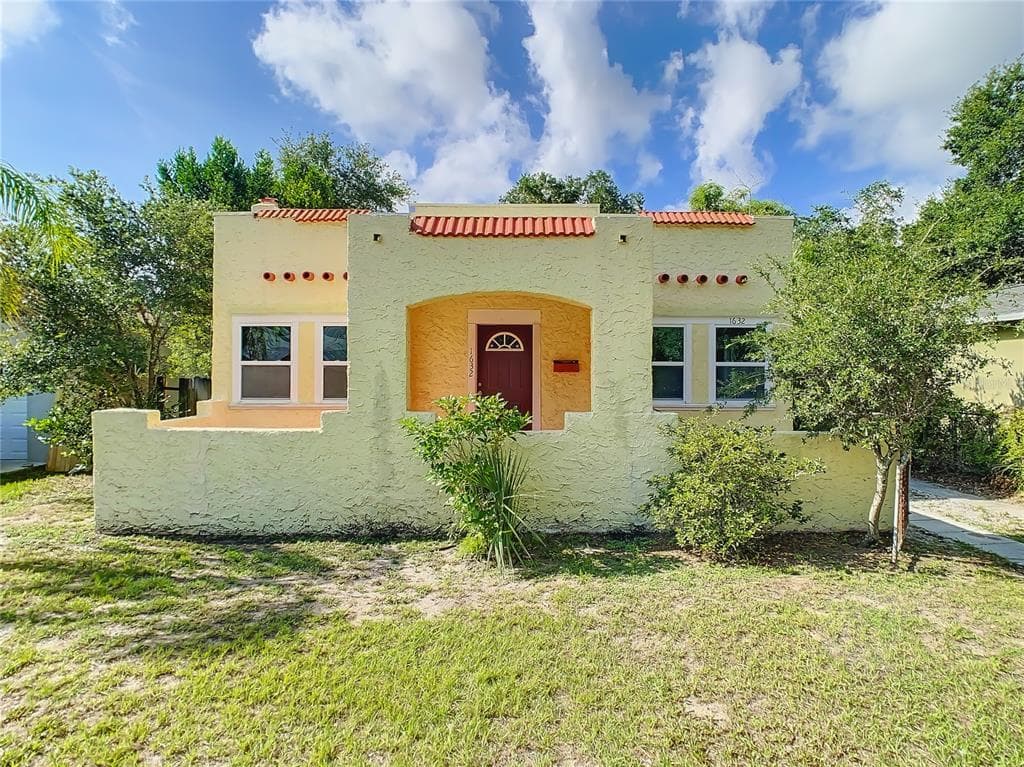 1632 21ST AVENUE S ST PETERSBURG, FL 33712
