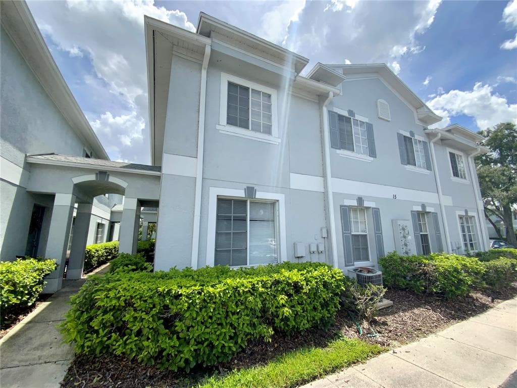 4105 WATERSIDE ISLAND COURT TAMPA, FL 33617
