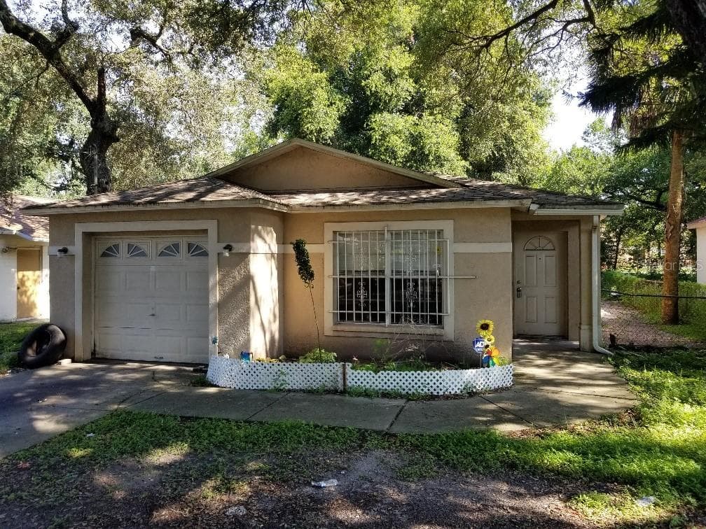 2912 E 27TH AVENUE TAMPA, FL 33605
