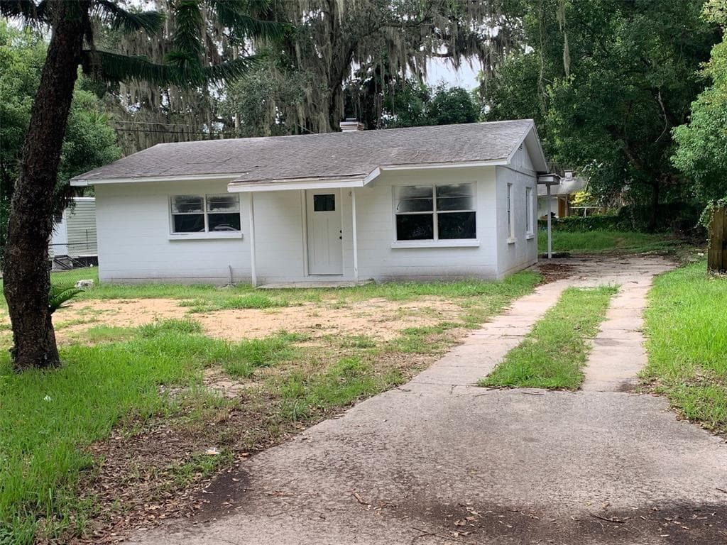 2729 HEMPSTEAD DRIVE LAKELAND, FL 33801