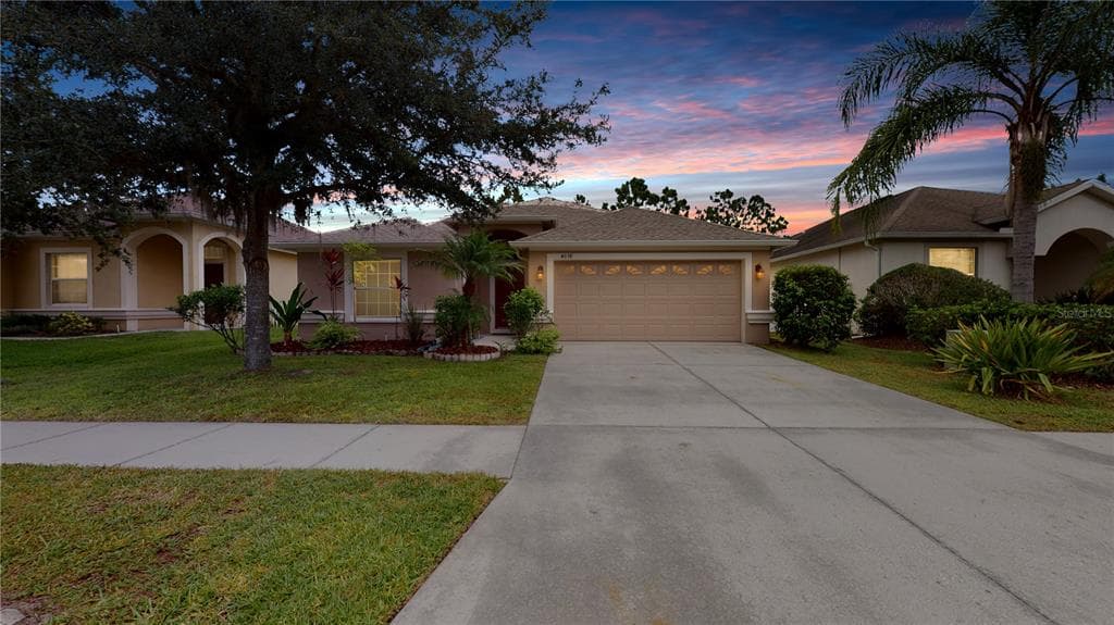 4038 LANGDRUM DRIVE WESLEY CHAPEL, FL 33543