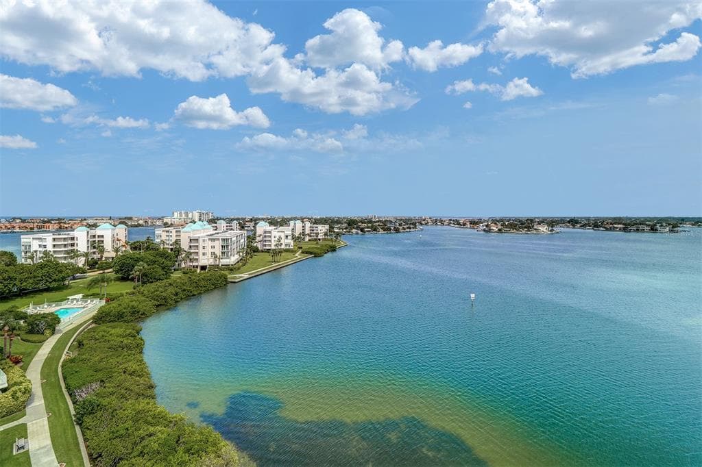 7963 SAILBOAT KEY BOULEVARD S UNIT 804 SOUTH PASADENA, FL 33707