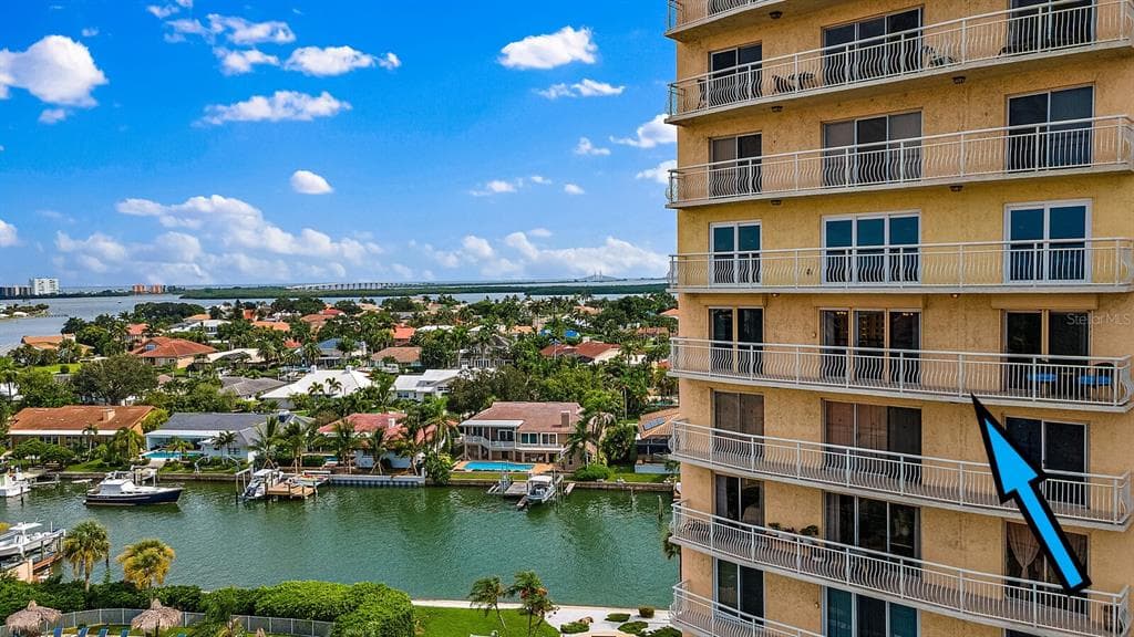 4900 BRITTANY DRIVE S UNIT 1001 ST PETERSBURG, FL 33715