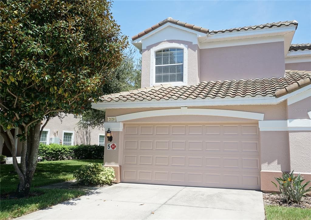 2120 CARRIAGE LANE CLEARWATER, FL 33765