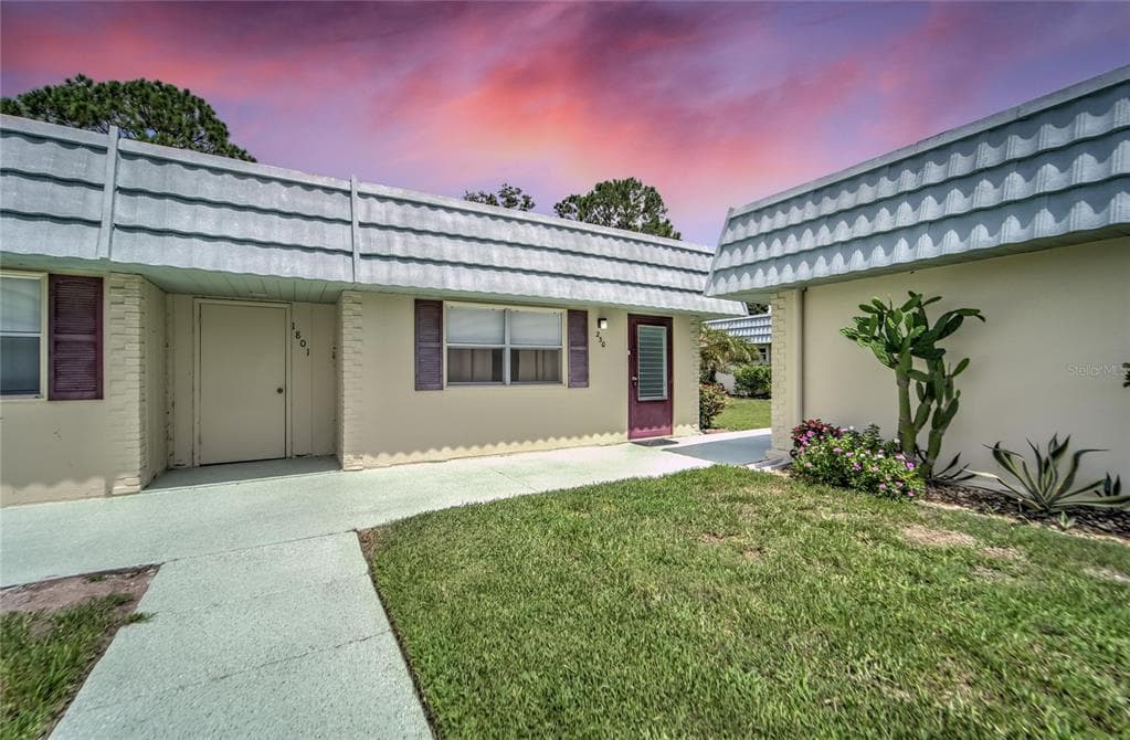 1801 BEDFORD TERRACE UNIT 230 SUN CITY CENTER, FL 33573