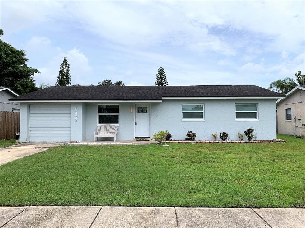 8283 86TH AVENUE SEMINOLE, FL 33777