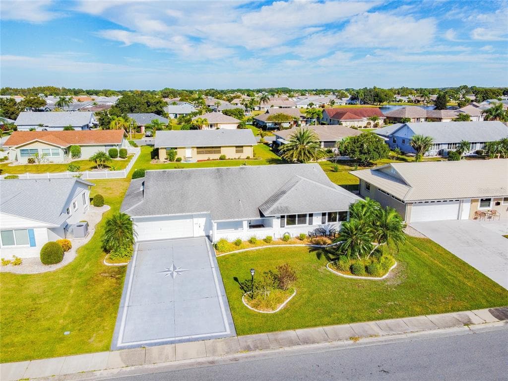 1801 ALLEGHENY DRIVE SUN CITY CENTER, FL 33573