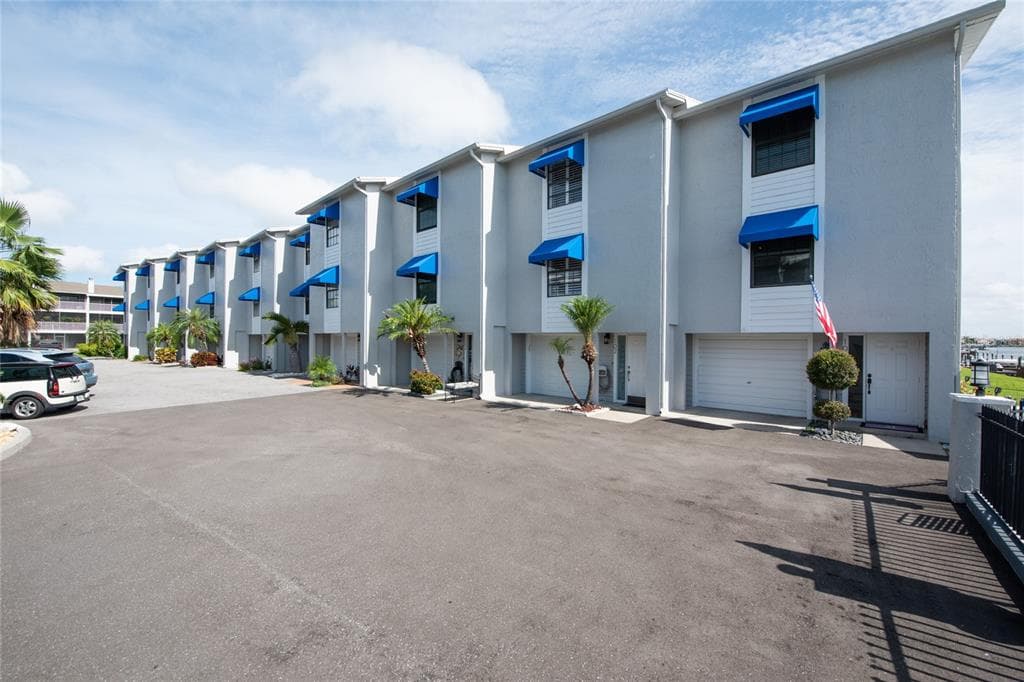 745 PINELLAS BAYWAY S UNIT 102