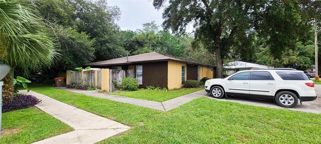 2950 SE 53RD COURT UNIT 1-4 OCALA, FL 34480