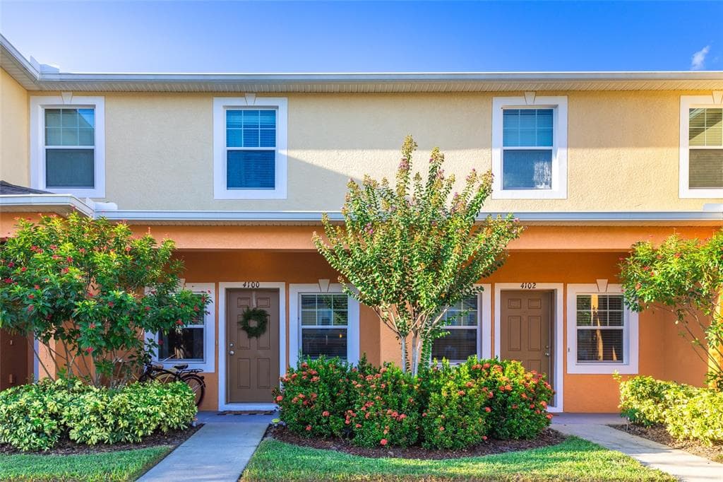 4100 WINDING VINE DRIVE LAKELAND, FL 33812