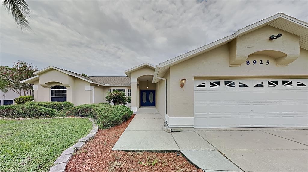 8925 EASTHAVEN COURT NEW PORT RICHEY, FL 34655