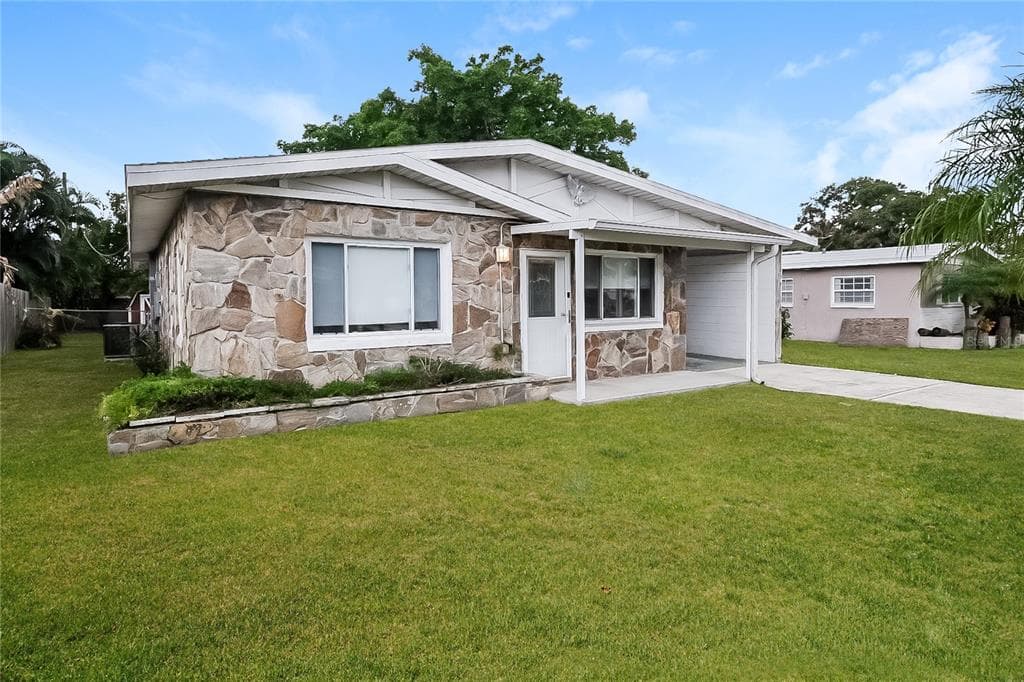 10718 59TH AVENUE SEMINOLE, FL 33772