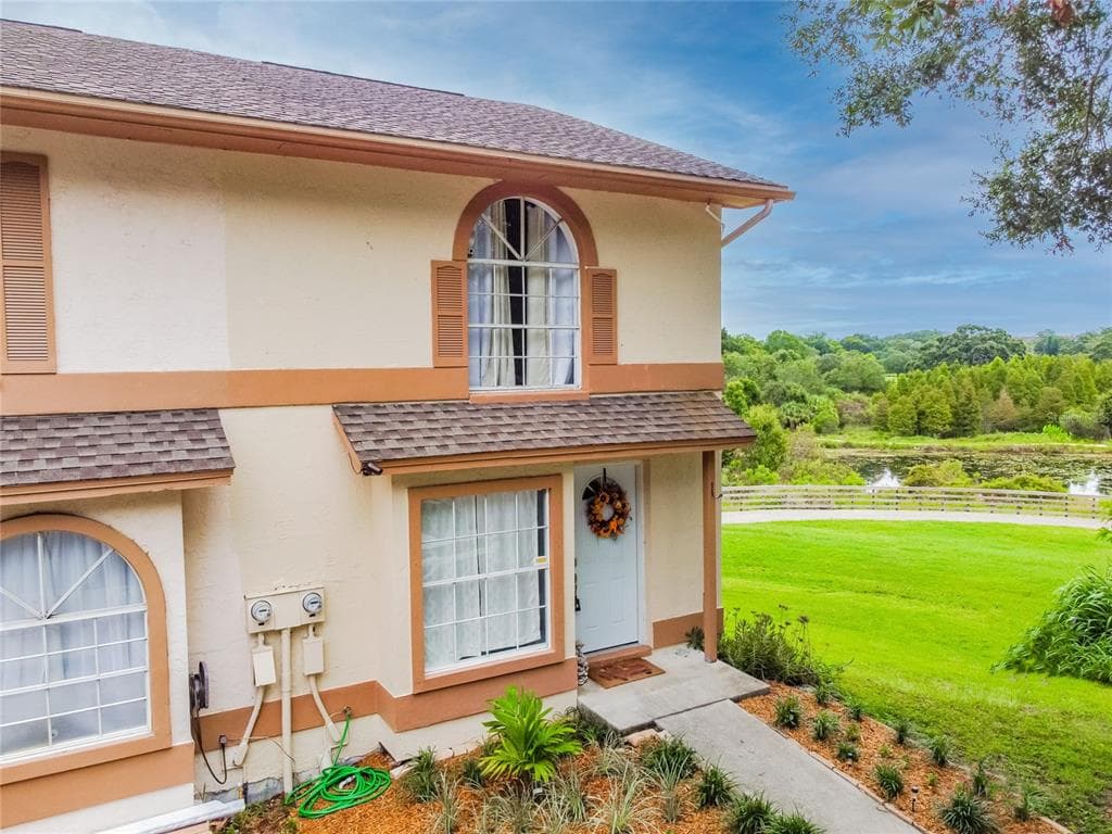 1304 BRIGADOON DRIVE CLEARWATER, FL 33759
