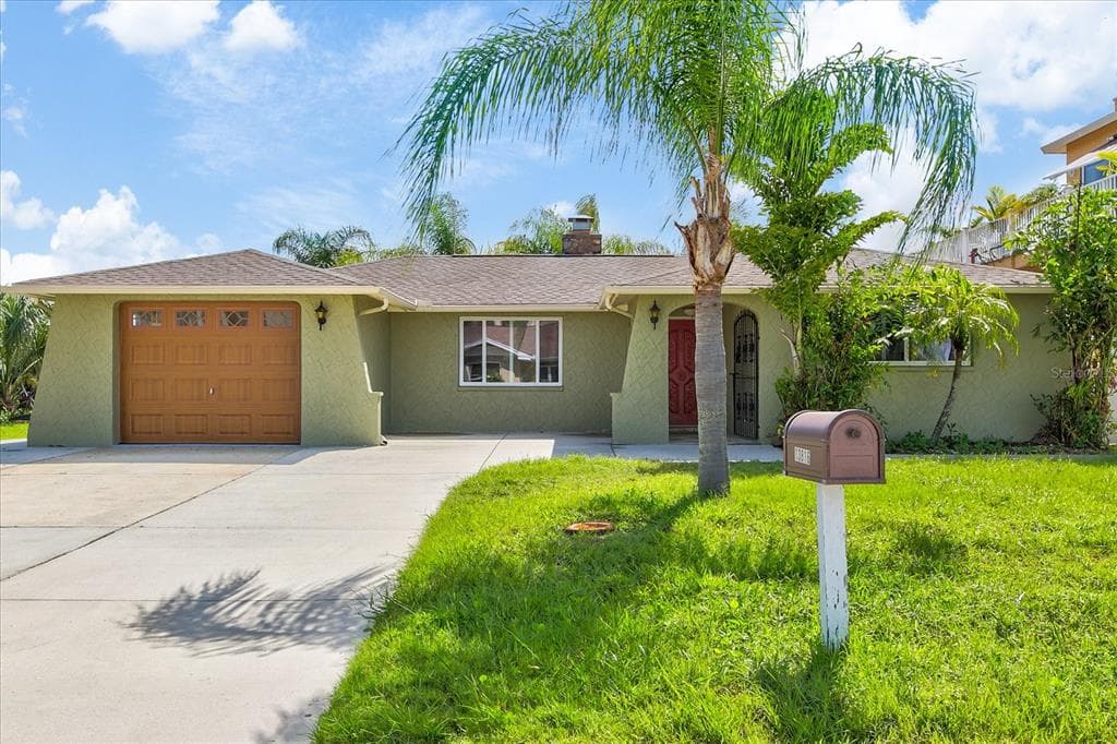 13816 CELIDA AVENUE HUDSON, FL 34667