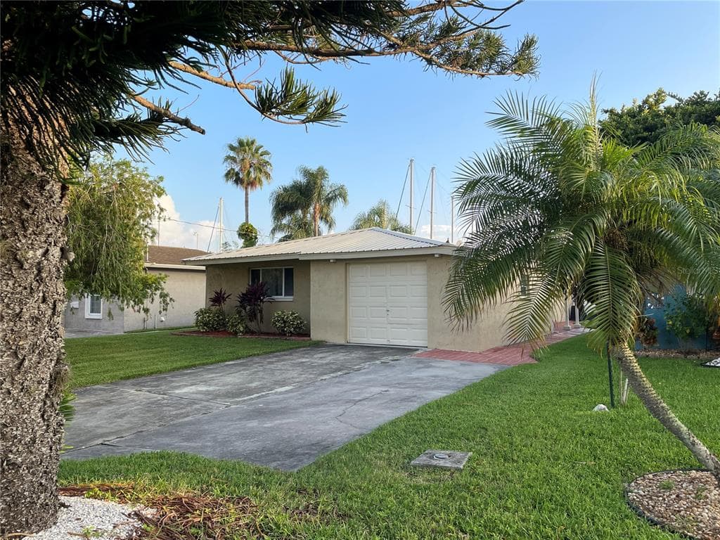 4515 FLORAMAR TERRACE