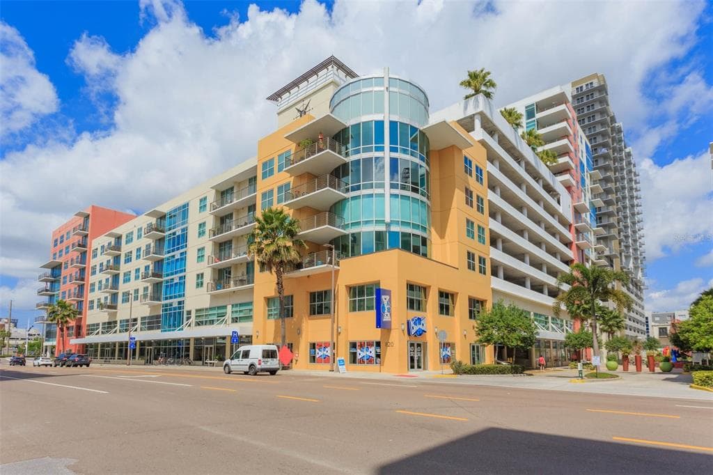 1120 E KENNEDY BOULEVARD UNIT 1123 TAMPA, FL 33602