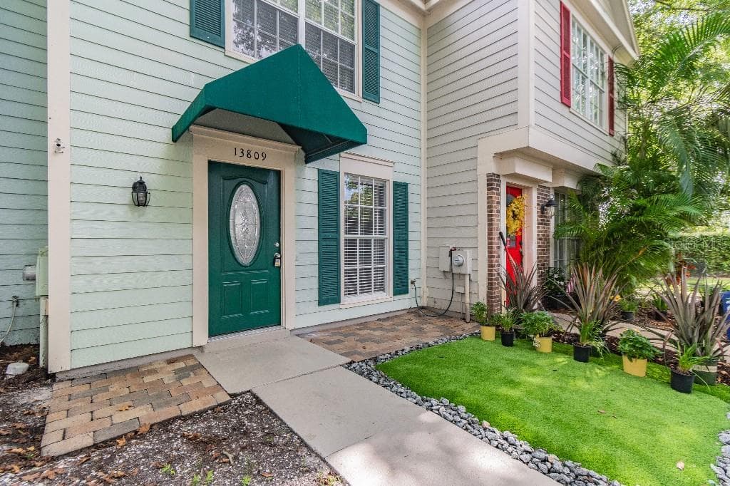 13809 FLETCHERS MILL DRIVE TAMPA, FL 33613