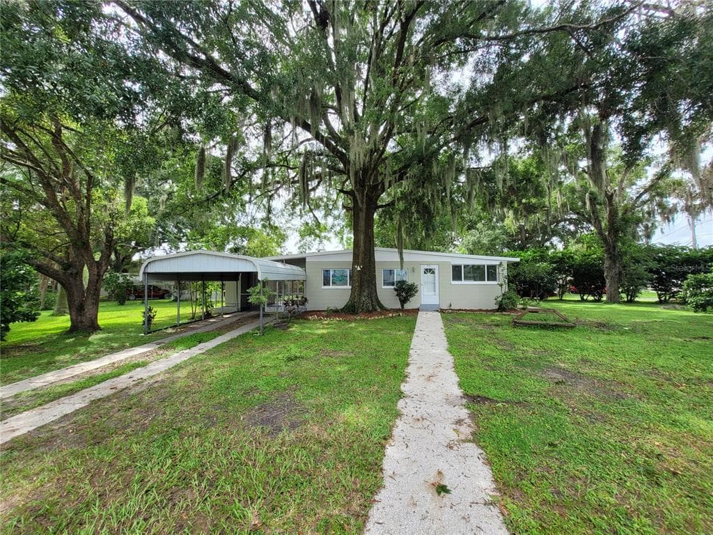 301 E MORRELL DRIVE PLANT CITY, FL 33563